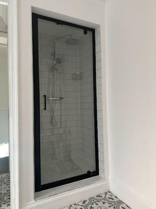 4-bed At The Grand Hotel, Apartment Folkestone