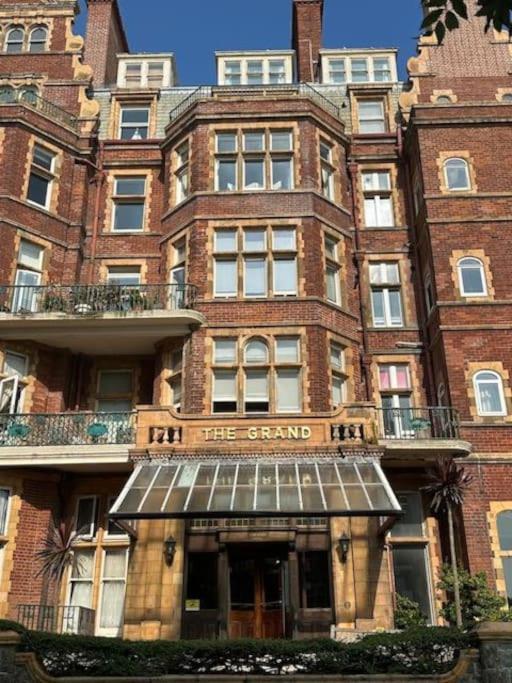 4-bed At The Grand Hotel, * Folkestone